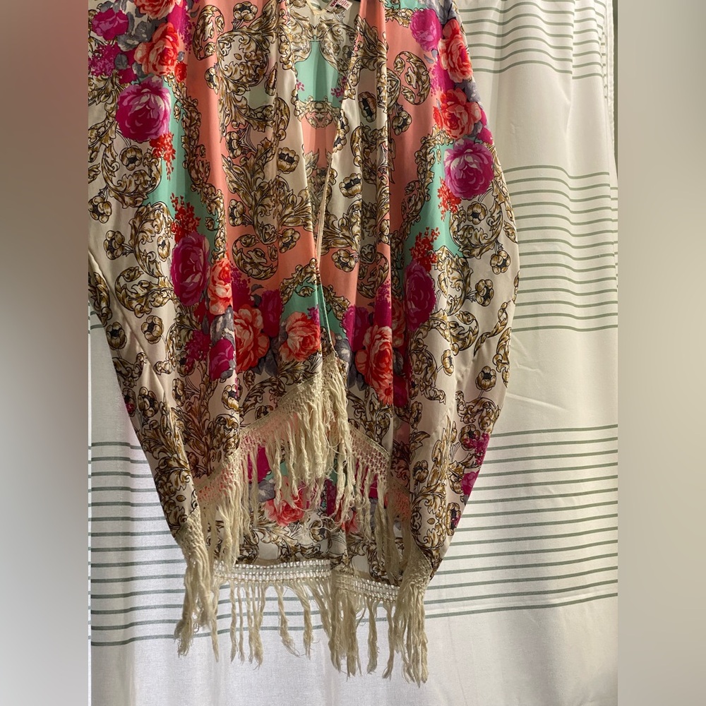 BONGO Floral Multicolor kimono - Picture 2 of 11